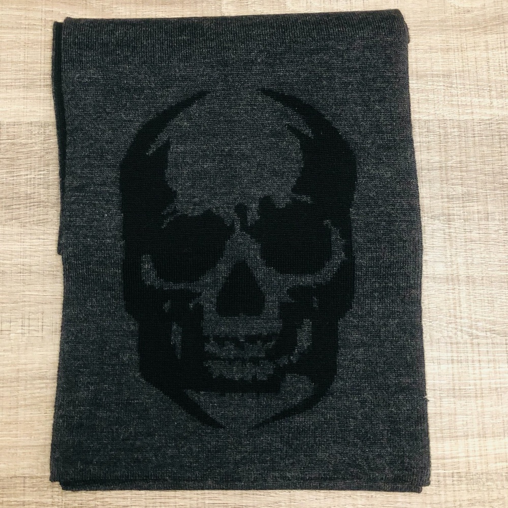 John Varvatos Black & Charcoal Skull Scarf (NEVER WORN)